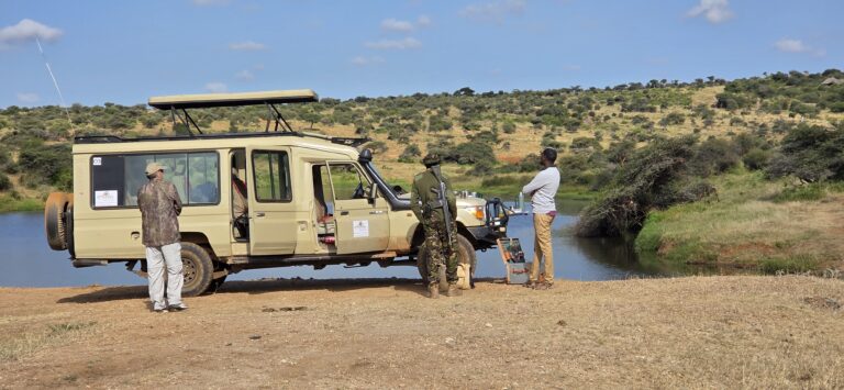 Book Luxury Africa safari holidays in Kenya & East Africa with Avadan Safaris - the best safari tour company in Kenya